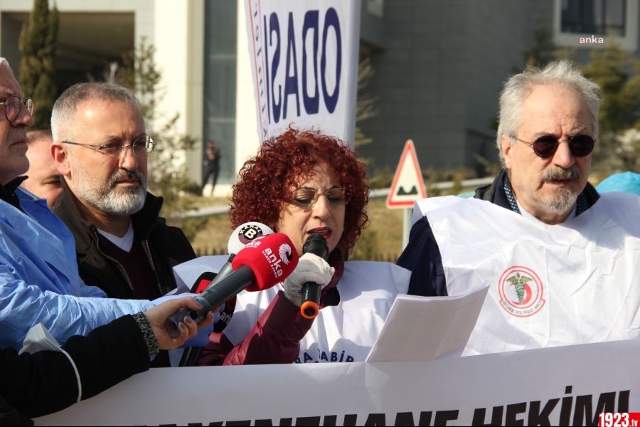 PROTESTO SAĞLIK BAKANLIĞI